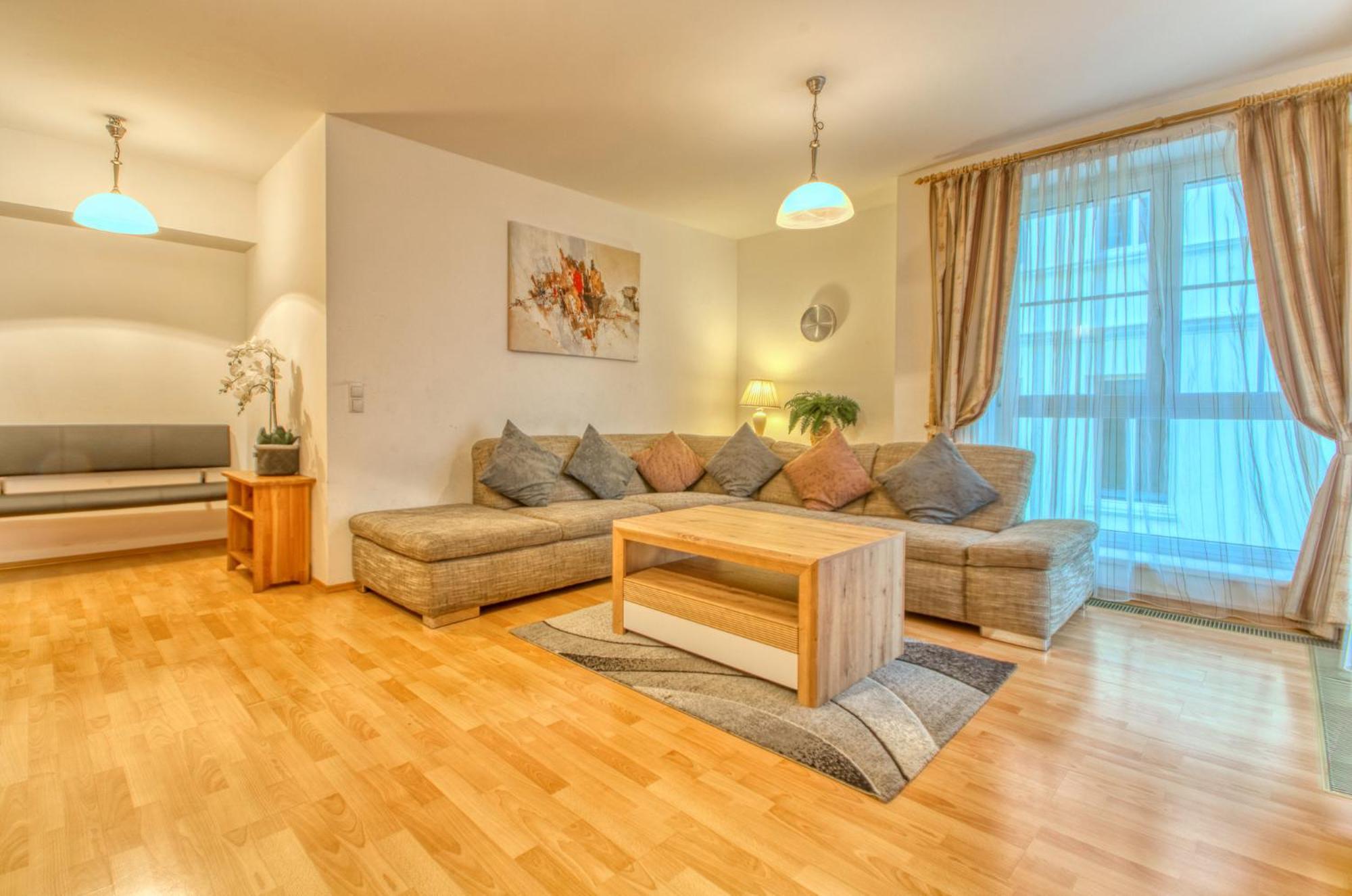 Zeller City Apt Aydin - By Alpen Apartments Zell am See Exterior foto